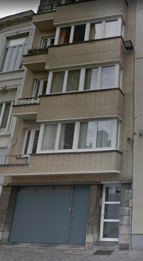 Modern Apartment With Free Parking Ostend Exterior photo