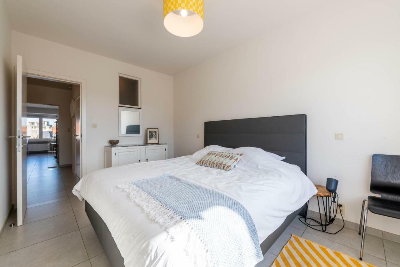 Modern Apartment With Free Parking Ostend Exterior photo